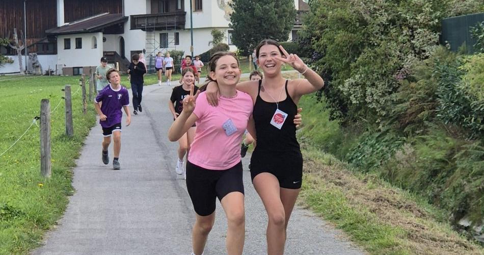 Kinder beim Rote Nasen Lauf